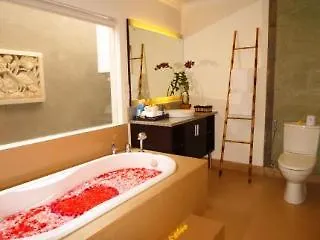 Hotel De Bharata Bali 4*