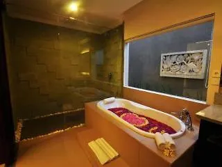Hotel De Bharata Bali 4*