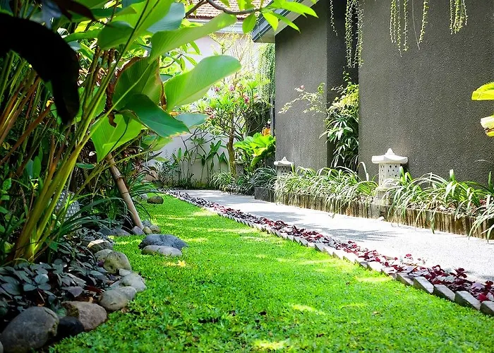 Hotel De Bharata Bali